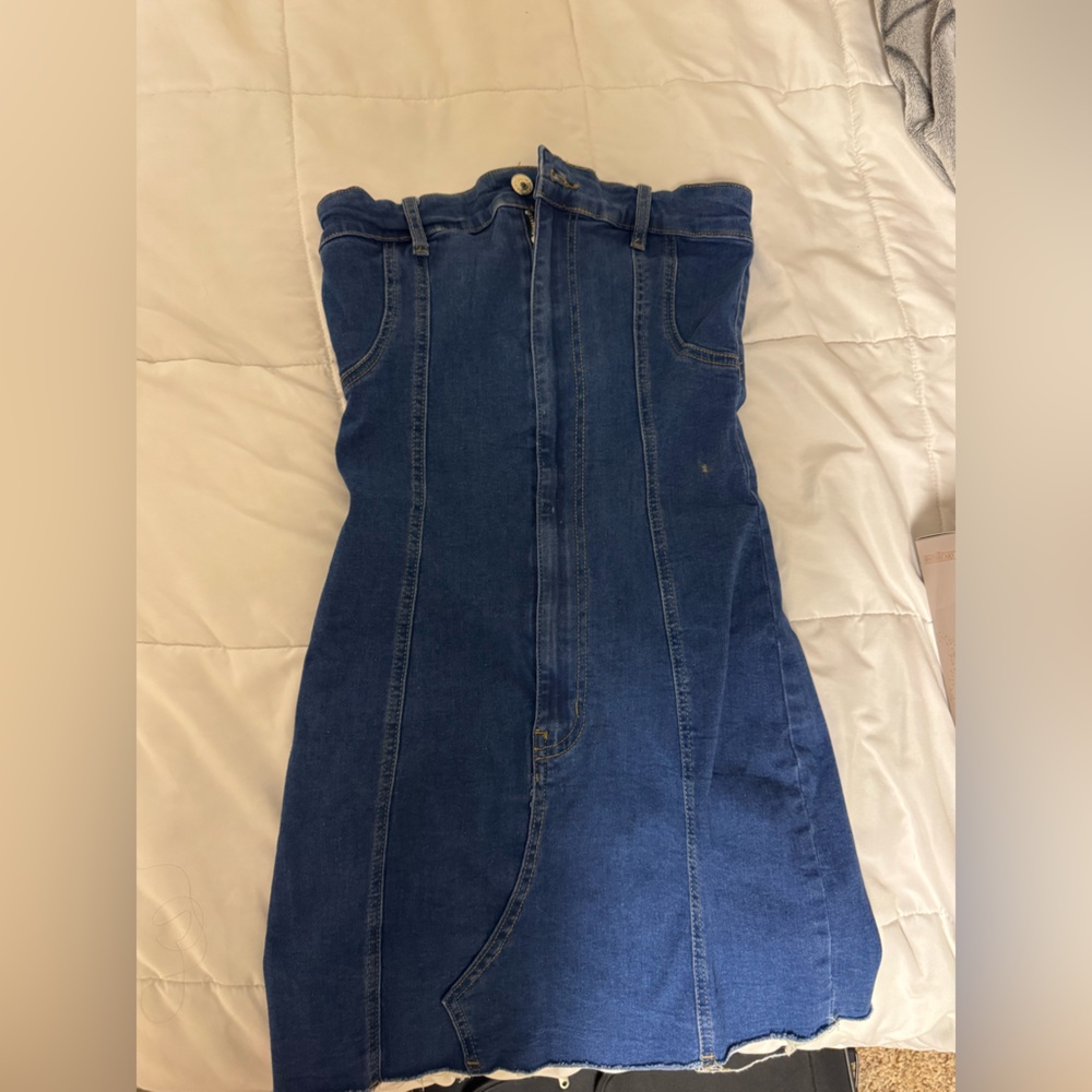 Edikted Blue Denim Strapless Dress